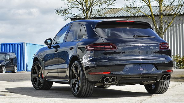 Porsche Macan Turbo - New Car Prep | Exclusive Car Care 37