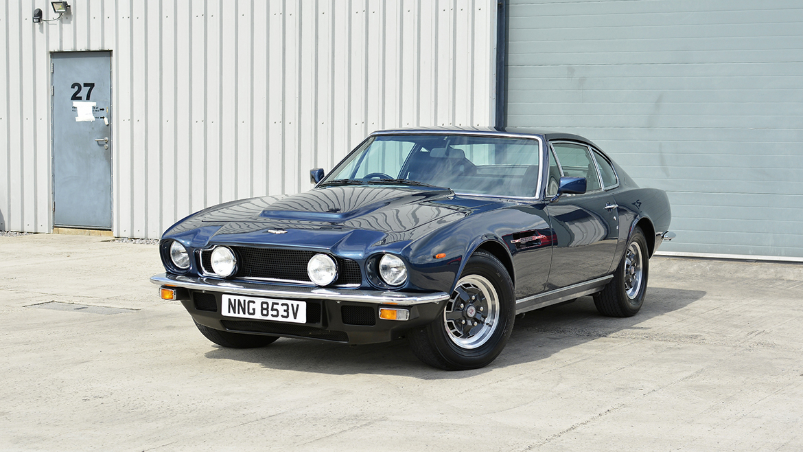 1979 Aston Martin V8 Protected with GYEON Q2 Mohs+ | Exclusive Car Care 21