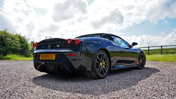 Ferrari 16M Scuderia