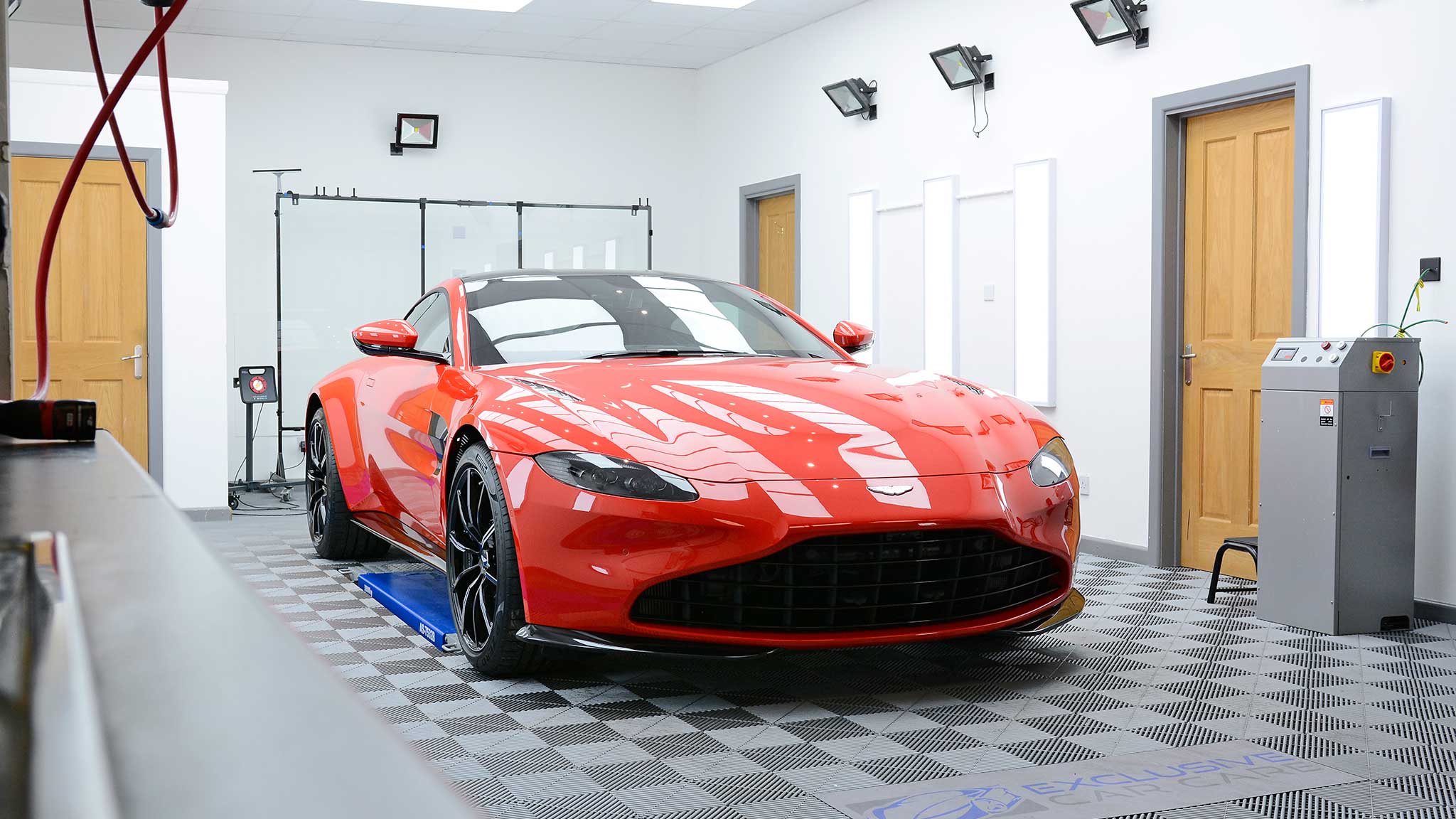 2021 Aston Martin Vantage